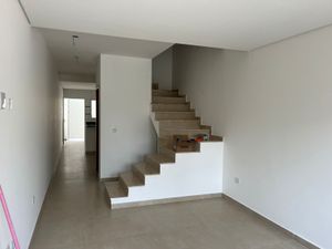 Image 5 - 717203
