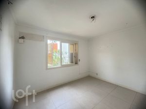 Image 11 - 717516