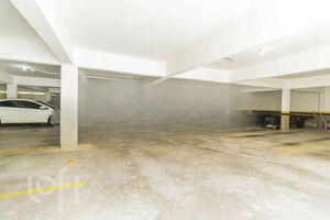 Image 37 - 717795
