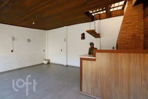 Image 32 - 717931