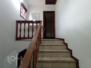Image 20 - 718199