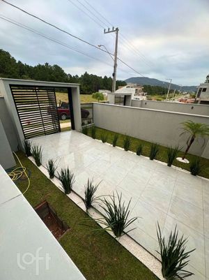Image 5 - 718208