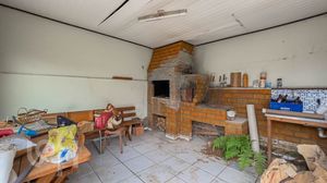 Image 21 - 718422