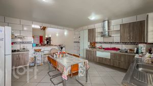 Image 7 - 718422