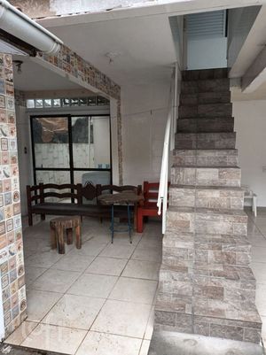 Image 5 - 718439