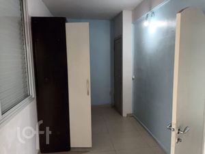 Image 8 - 718439