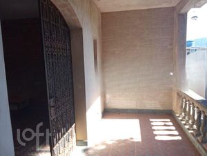Image 5 - 719422