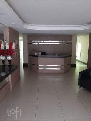 Image 12 - 719450
