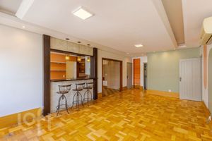 Image 3 - 720968