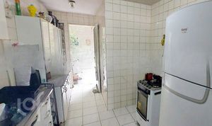 Image 3 - 721947