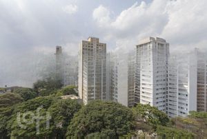 Image 6 - 722767