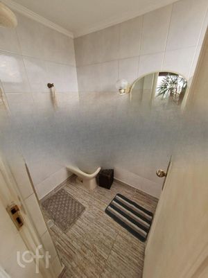 Image 8 - 722815