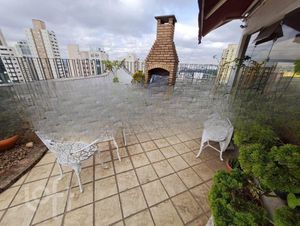 Image 11 - 722815