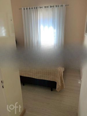 Image 4 - 724984