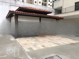Image 15 - 725635