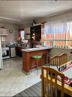 Image 2 - 726220