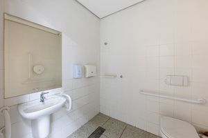 Image 33 - 726263