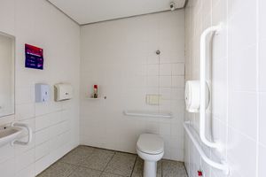 Image 32 - 726263