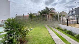 Image 19 - 726295