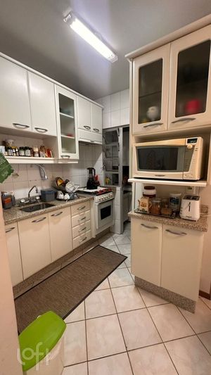 Image 8 - 726348