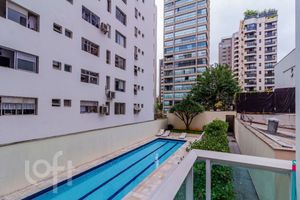 Image 7 - 726415