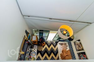 Image 19 - 726415