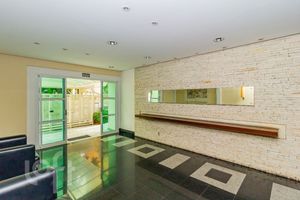Image 32 - 726415