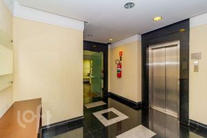 Image 31 - 726415