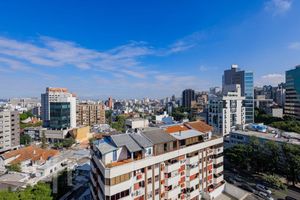 Image 24 - 726622