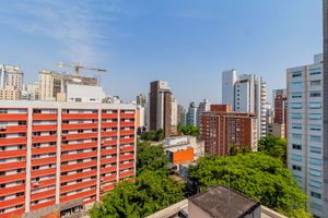Image 12 - 726676