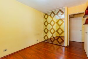 Image 9 - 726676