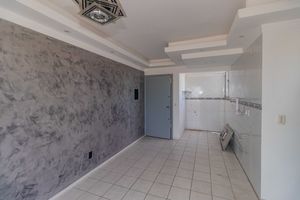 Image 11 - 726704