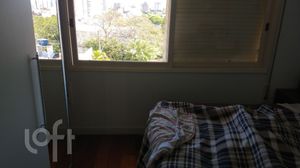 Image 17 - 726834