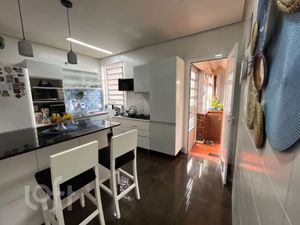 Image 8 - 726868