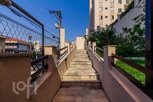 Image 75 - 727426