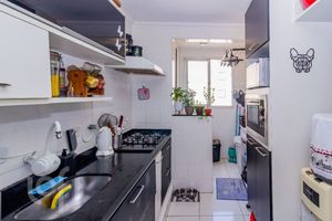 Image 11 - 727426