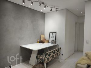 Image 19 - 727836