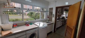 Image 15 - 728136