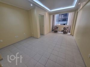 Image 4 - 728215