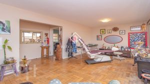 Image 14 - 728229