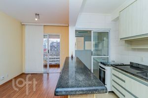 Image 9 - 728589