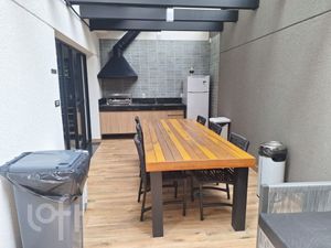 Image 11 - 728675