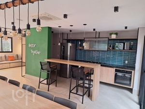 Image 19 - 728675
