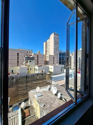Image 14 - 728684