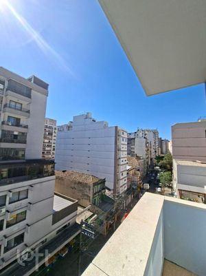 Image 17 - 728684