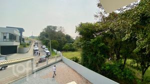 Image 33 - 728689