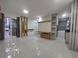 Image 20 - 728789