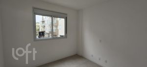 Image 7 - 728935