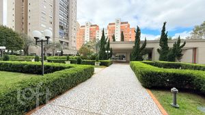 Image 38 - 729356