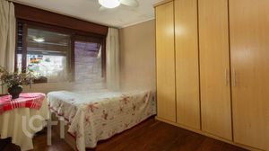 Image 60 - 729632